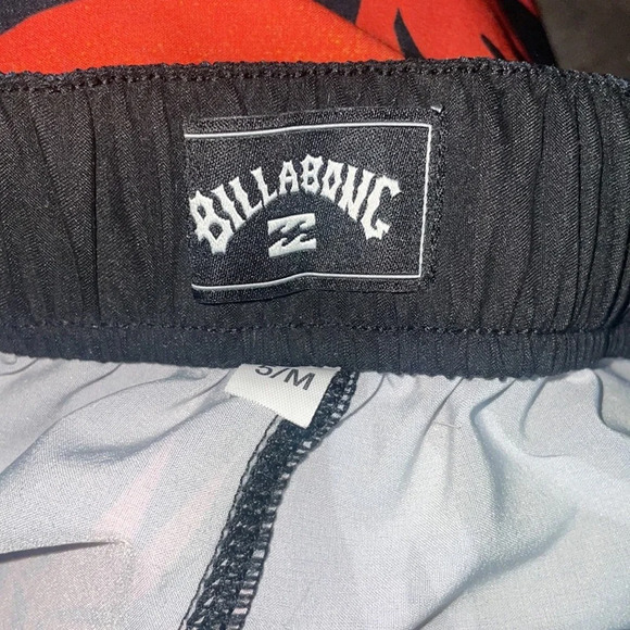 Billabong Youth / Boys Floral Swim Trunks Shorts Size 5 - Picture 3 of 5